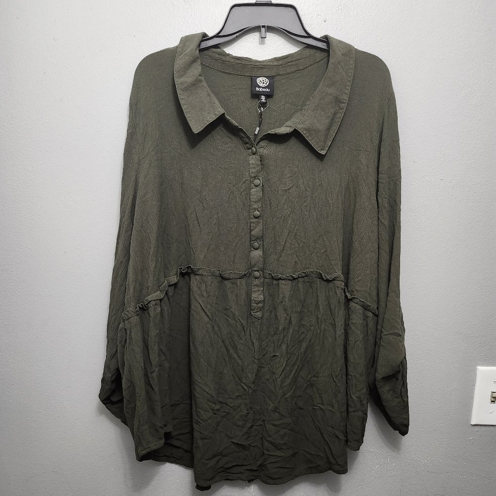Bobeau women's blouse top size 2X green long sleeve new without tags